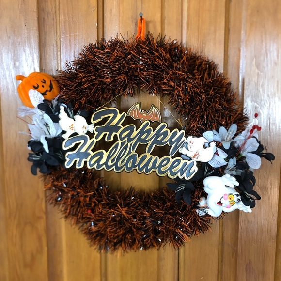 Handmade Halloween Wreath with Vintage Accents - Picture 5 of 7